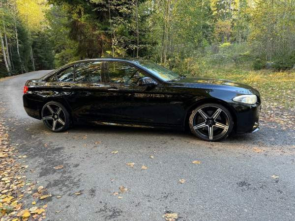 BMW 550 Espoo - valokuva 4