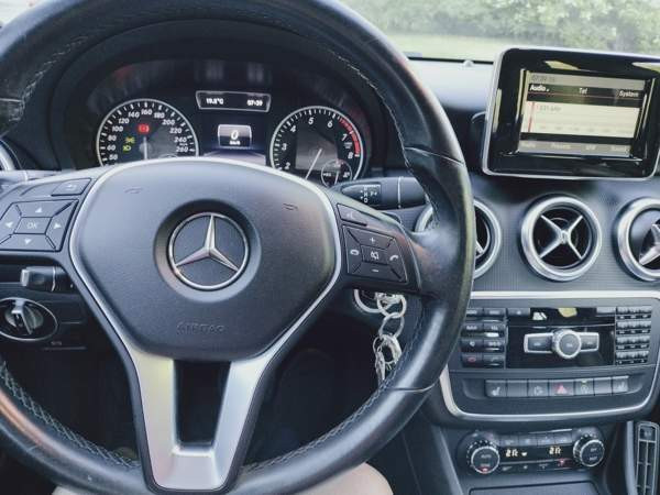 Mercedes-Benz 180 Хейнола - изображение 3