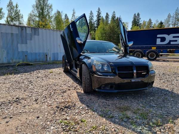 Dodge Magnum Pornainen - valokuva 1