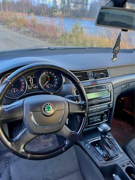 Skoda Superb Йоэнсуу - изображение 8