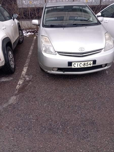 Toyota Prius Helsinki - valokuva 2