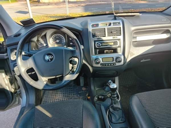 Kia Sportage Keuruu - valokuva 8