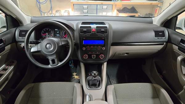 Volkswagen Jetta Силинъярви - изображение 4