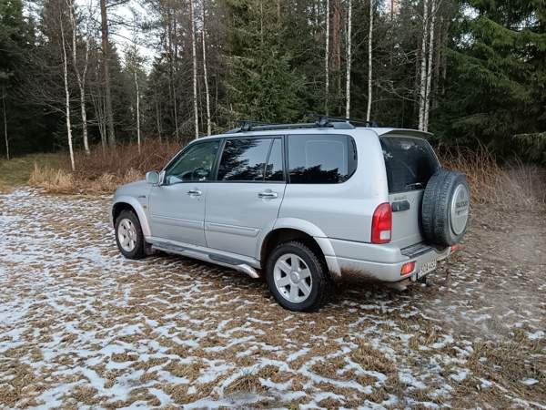 Suzuki Grand Vitara Raahe - valokuva 2