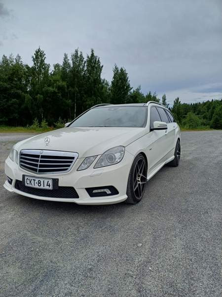 Mercedes-Benz E Kaavi - изображение 2