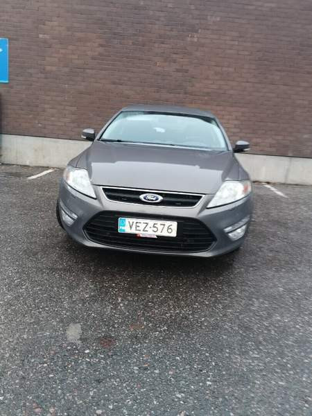 Ford Mondeo Glebychevo - valokuva 5