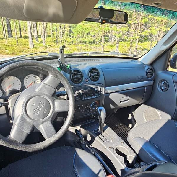 Jeep Cherokee Pyhäntä - photo 6