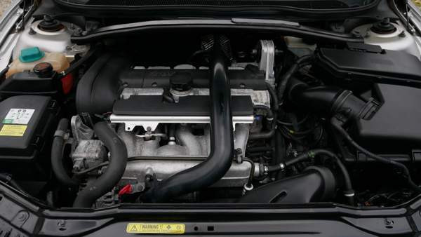 Volvo S60 Лохья - изображение 8