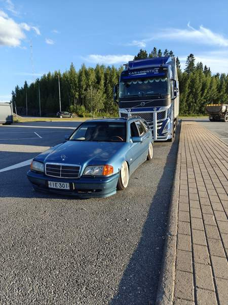 Mercedes-Benz C Лаппенранта - изображение 2