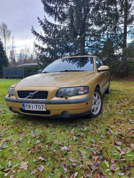 Volvo S60 Juuka - valokuva 1