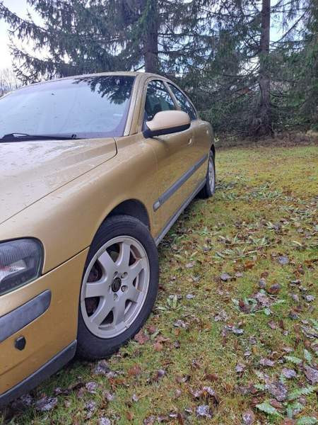 Volvo S60 Juuka - valokuva 3