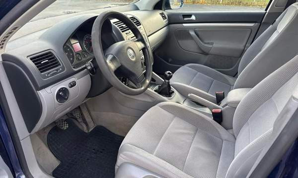 Volkswagen Jetta Эспоо - изображение 5