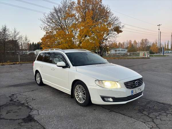 Volvo V70 Среднеуральск - изображение 2