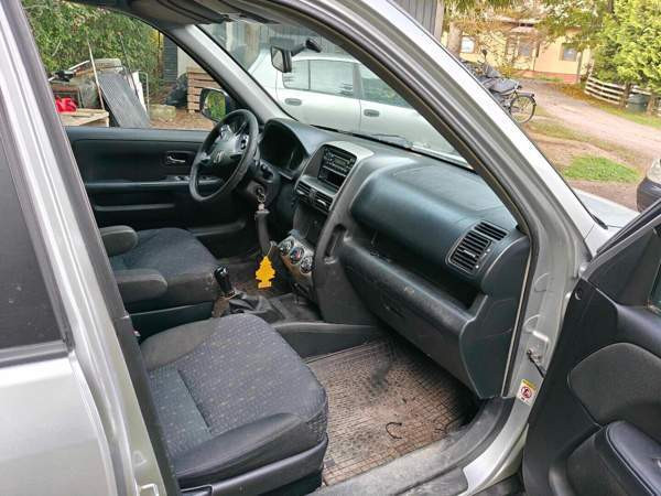 Honda CR-V Lieto - valokuva 6