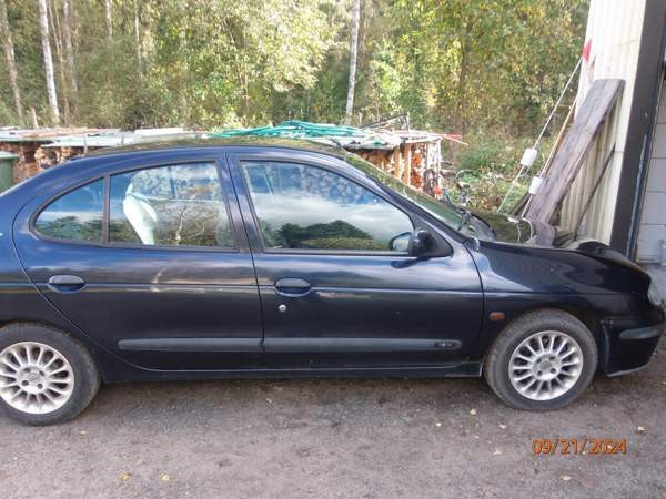 Renault Megane Parikkala - valokuva 3