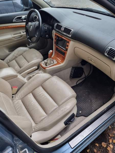 Skoda Superb Espoo - photo 8