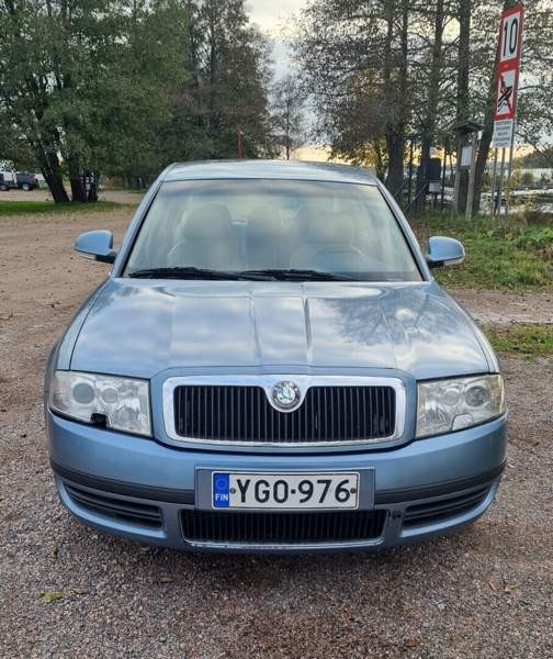 Skoda Superb Espoo - photo 6