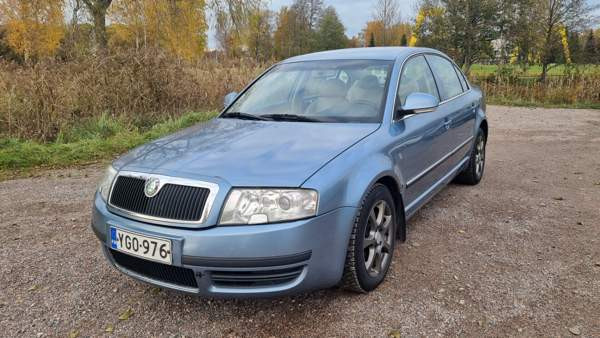 Skoda Superb Espoo - photo 3