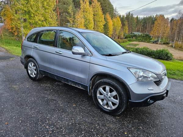 Honda CR-V Ylitornio - изображение 1