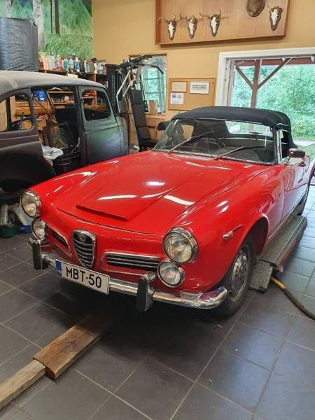 Alfa Romeo Spider Запорожская область - изображение 1