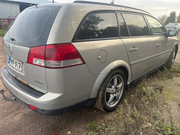 Opel Vectra Kouvola - valokuva 4