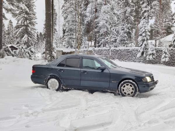 Mercedes-Benz C Ilmajoki - изображение 6