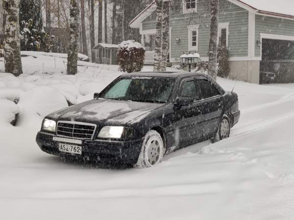 Mercedes-Benz C Ilmajoki - изображение 4