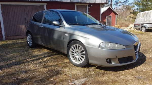 Alfa Romeo 147 Eurajoki - изображение 3