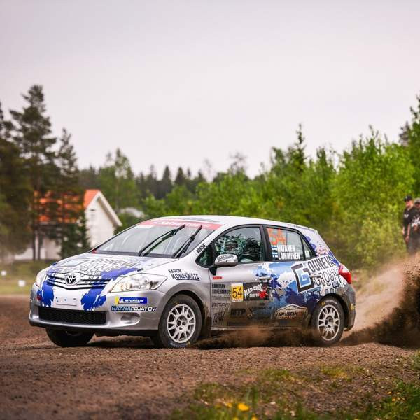 Toyota Auris Йоэнсуу - изображение 1