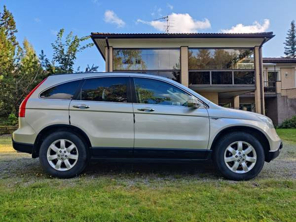 Honda CR-V Hämeenkyrö - valokuva 4