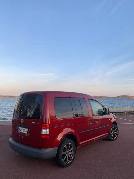 Volkswagen Caddy Turtkul - valokuva 1