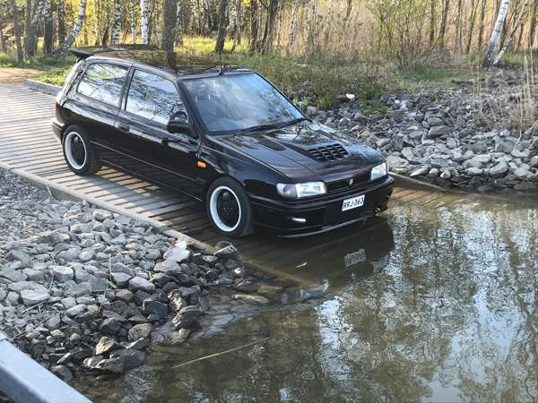 Nissan Pulsar Turtkul - valokuva 1