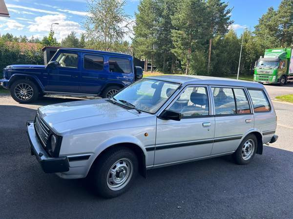 Nissan Sunny Oulunsalo - valokuva 1