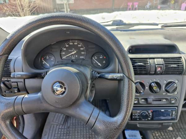 Opel Corsa Saarijärvi - valokuva 2