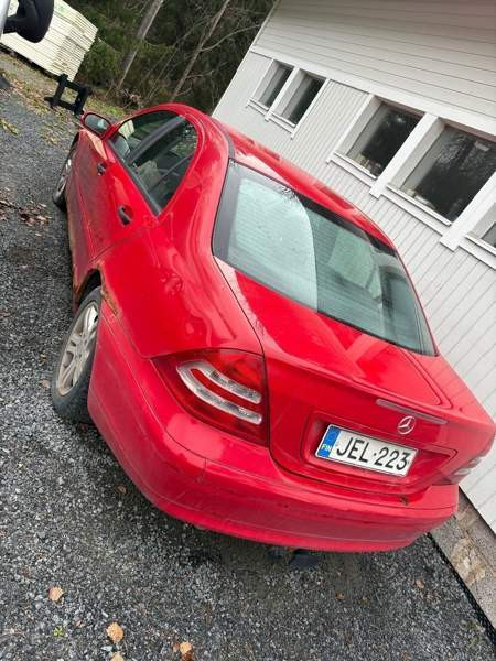 Mercedes-Benz C Tampere - photo 1