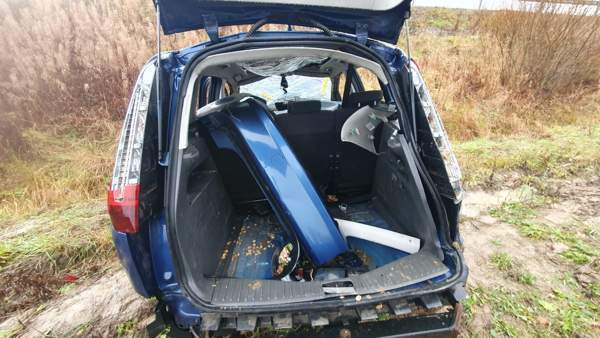 Ford C-Max Lohja - valokuva 2