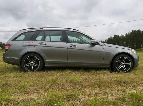 Mercedes-Benz 200 Kemijärvi – foto 4