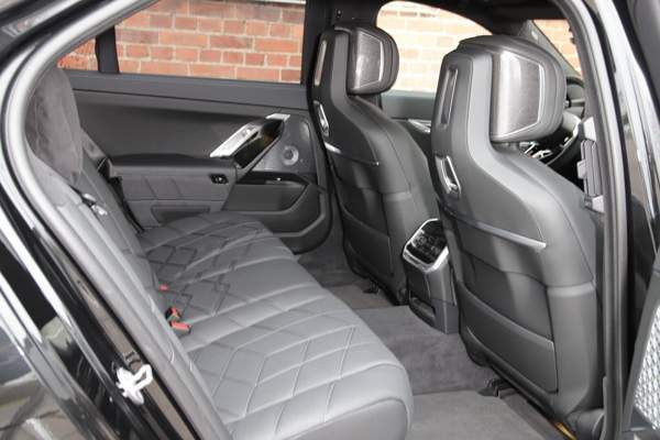 BMW 750 Loimaa - valokuva 7