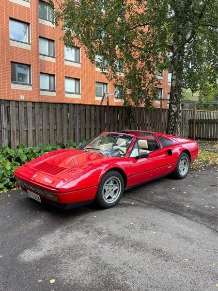 Ferrari 328 Chukotskiy Avtonomnyy Okrug - valokuva 1
