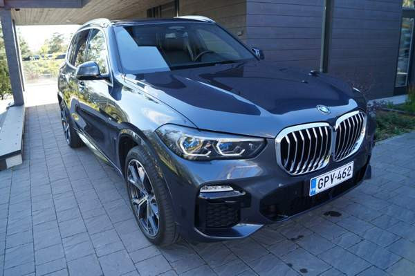 BMW X5 Helsinki - изображение 1