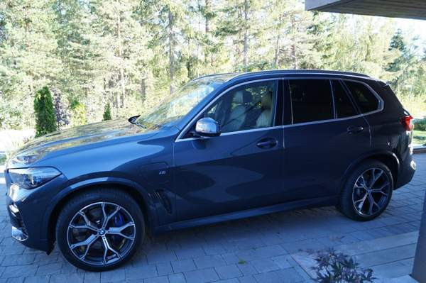 BMW X5 Helsinki - изображение 4
