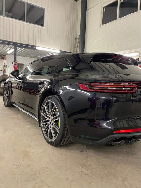 Porsche Panamera Nurmijaervi - photo 2