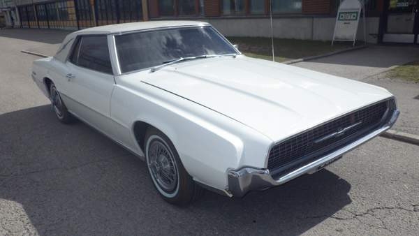 Ford Thunderbird Хямеэнлинна - изображение 1
