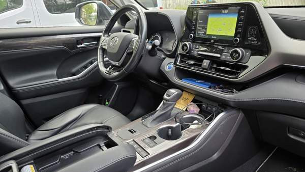 Toyota Highlander Рованиеми - изображение 8