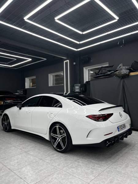 Mercedes-Benz CLS Lons-le-Saunier - valokuva 4