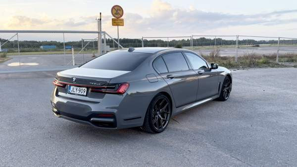 BMW 745 Espoo - photo 6