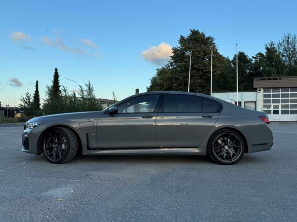 BMW 745 Espoo - photo 3