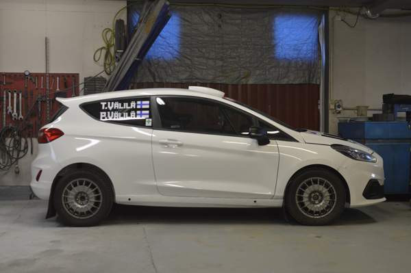 Ford Fiesta Hausjärvi - valokuva 1