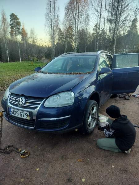 Volkswagen Golf Maentsaelae - photo 1