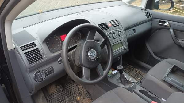 Volkswagen Touran Lapinlahti - photo 3